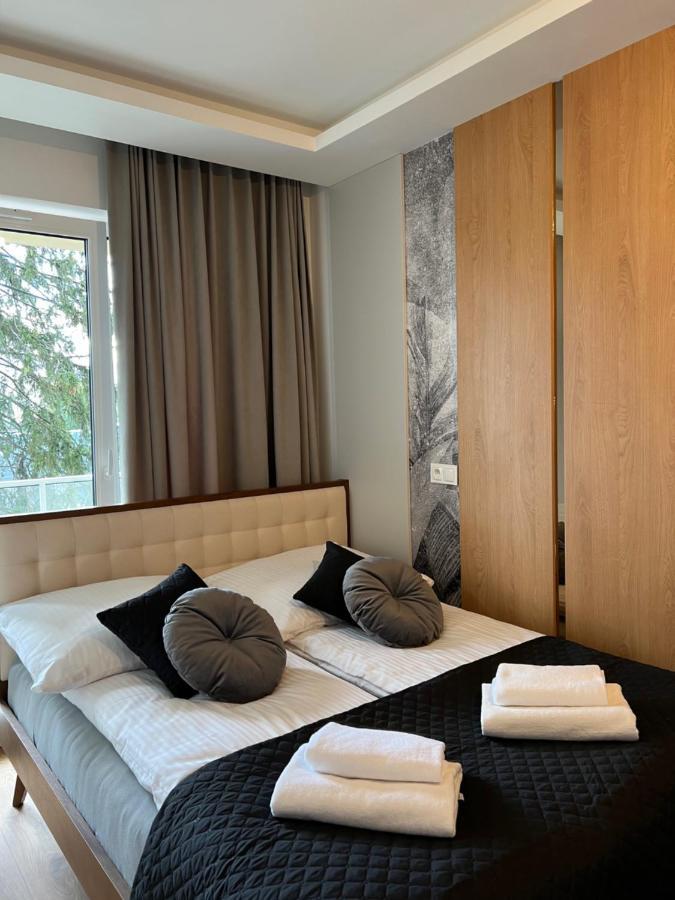 Family & Business Elegant Apartments Ul Lotnicza Centrum Galeria Korona - 1 Bedroom, Terrace, Air Conditioning, Garage - New! Kielce Exterior foto
