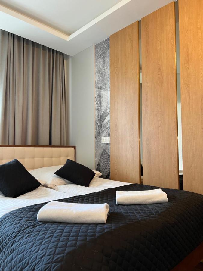Family & Business Elegant Apartments Ul Lotnicza Centrum Galeria Korona - 1 Bedroom, Terrace, Air Conditioning, Garage - New! Kielce Exterior foto